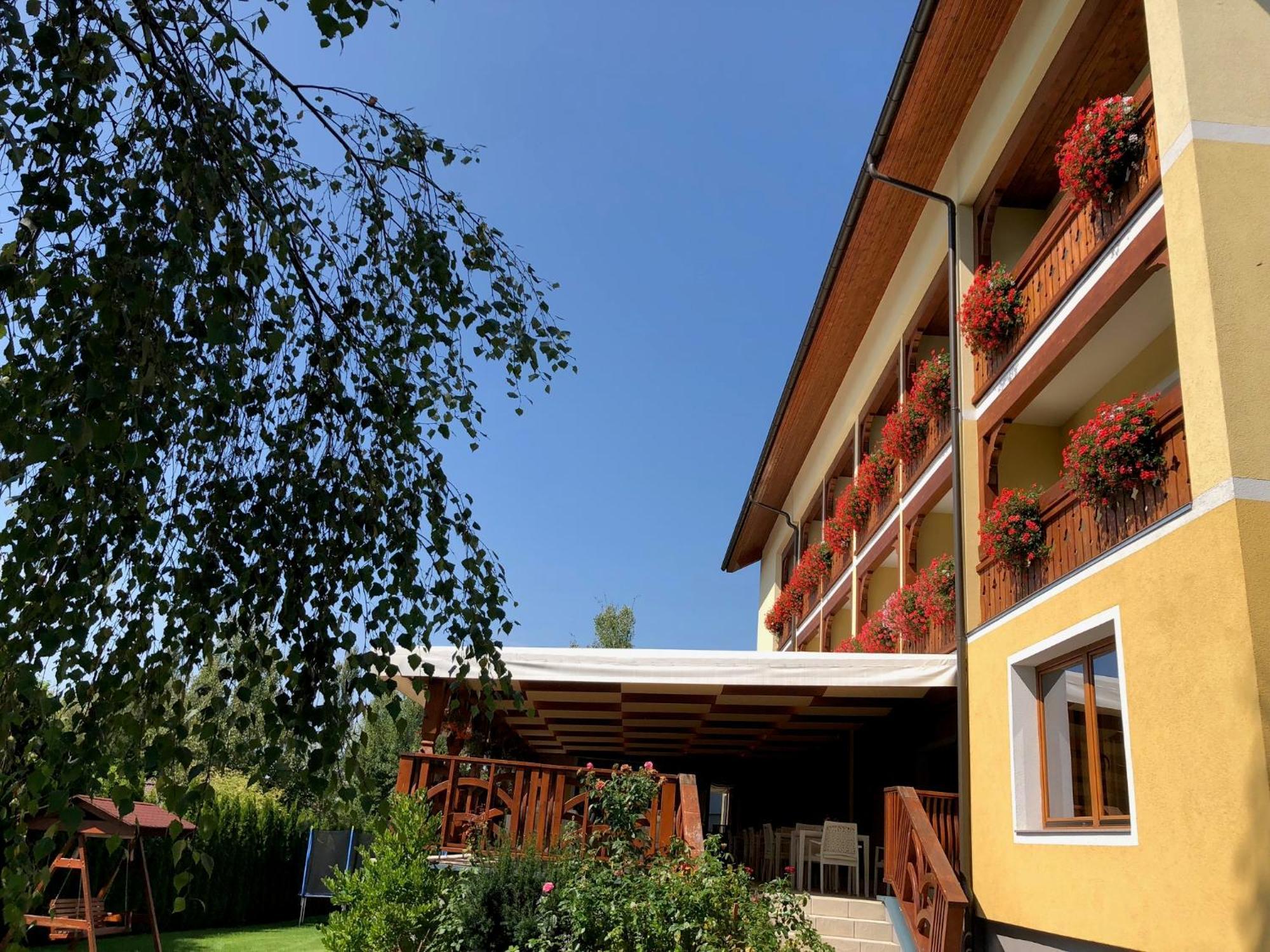 Hotel Alex Sankt Kanzian am Klopeiner See Extérieur photo